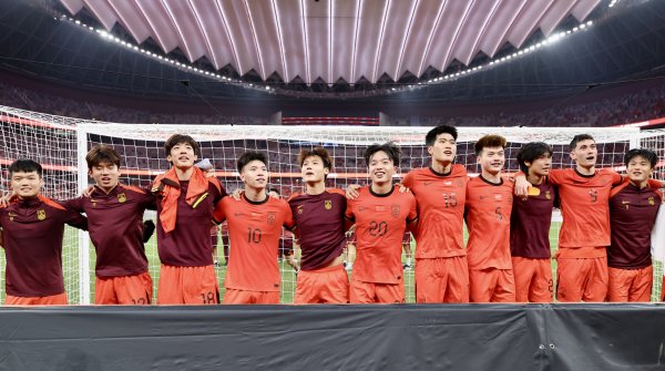 中国男足目前谁能立足五大职业联赛  ？哪支俱乐部能获得外援注册加成？